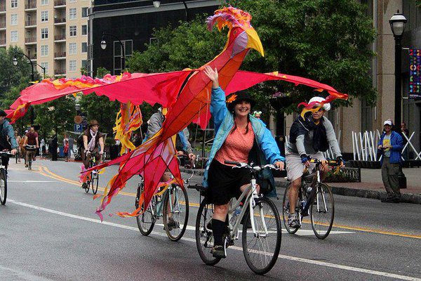 .@ChantelleRytter creates magical phoenixes and other participatory bike art for @ATLStreetsAlive #openstreets15 http://t.co/TgfHxY4PQN