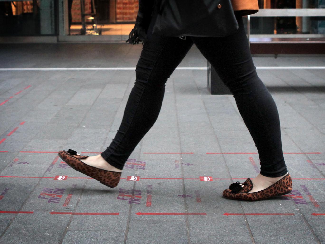 Fast-lanes-walking