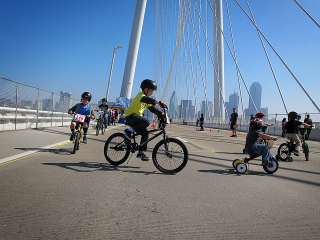 12888108335_313e8e98d4_z