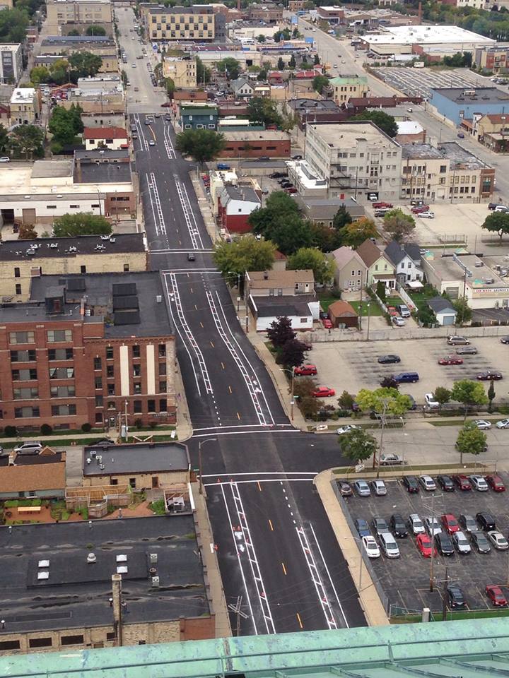 Milwaukee buffered bike lanes